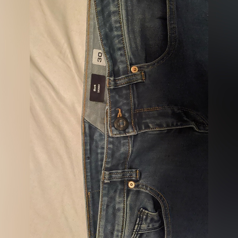 Volcom 2x4 skinny size 30